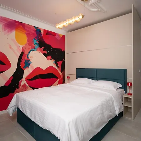 New - Pink Lipstick Lounge - Design Look - Feel